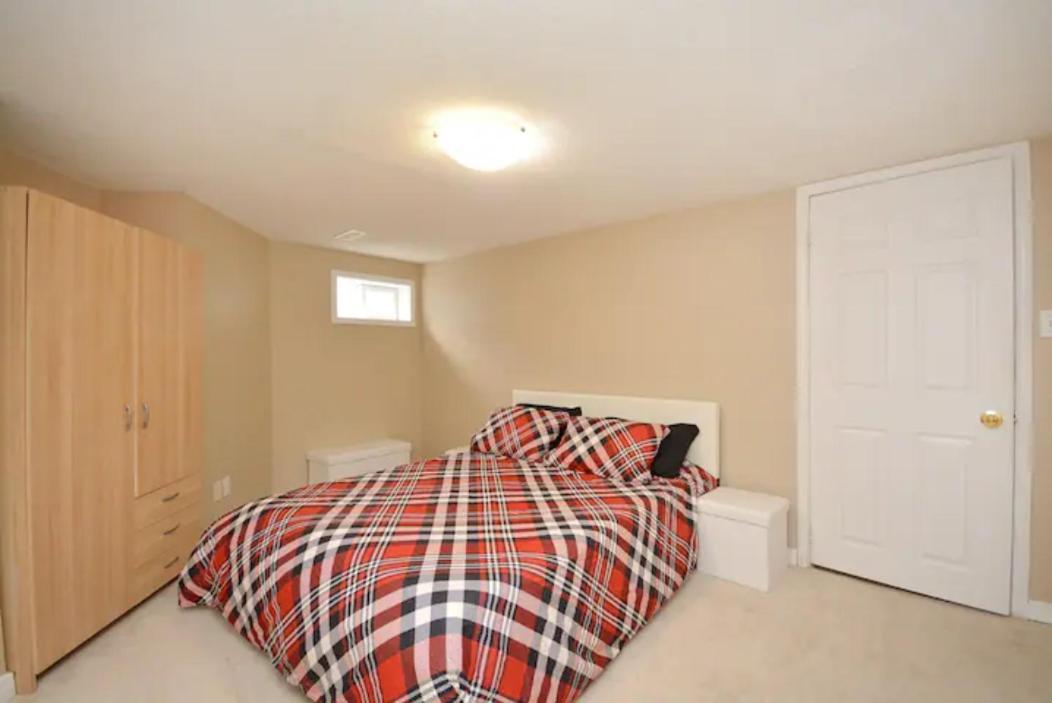 Riz Khan Peaceful Mississauga Home Esterno foto